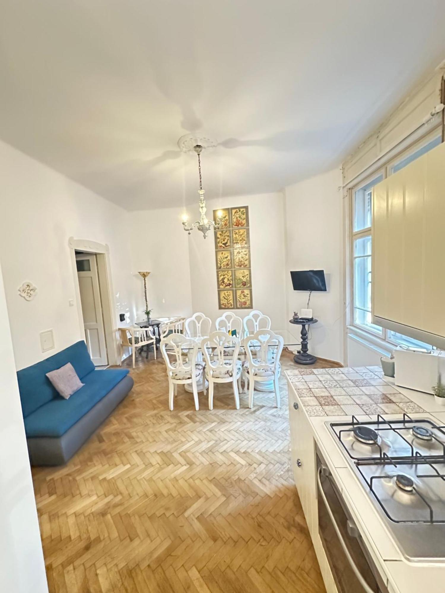 Heritage Harmony With Free Parking Budapest Exteriör bild